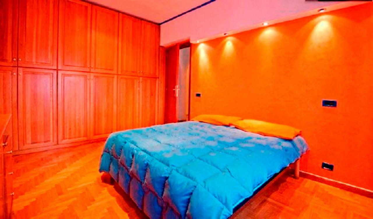 Julias Domus, T Apartment, Metro C Rome Bagian luar foto